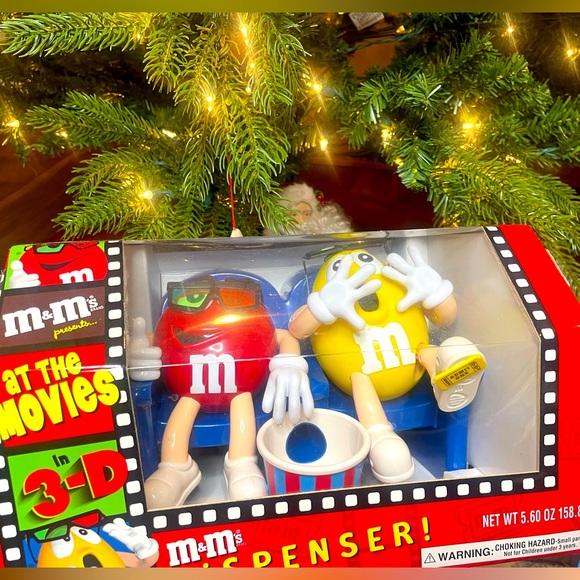 Authentic M&M Candy Dispenser (collectibles)– Late 90s/Early 2000s Rarities! - Picture 1 of 6
